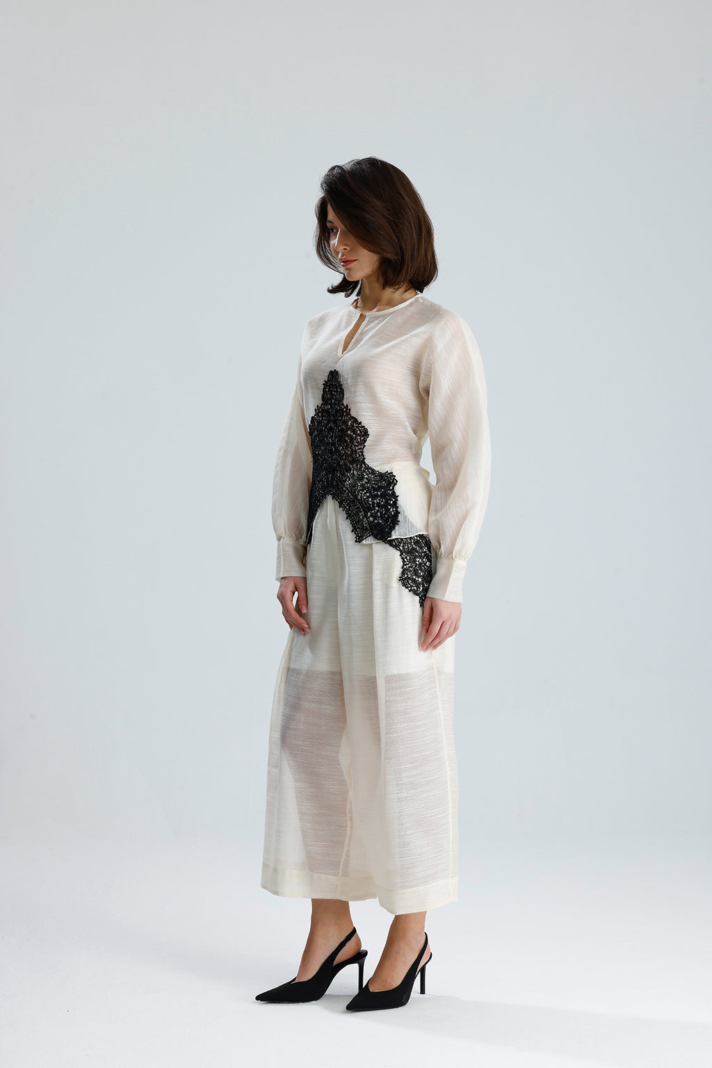 Ivory Lace Statement Set