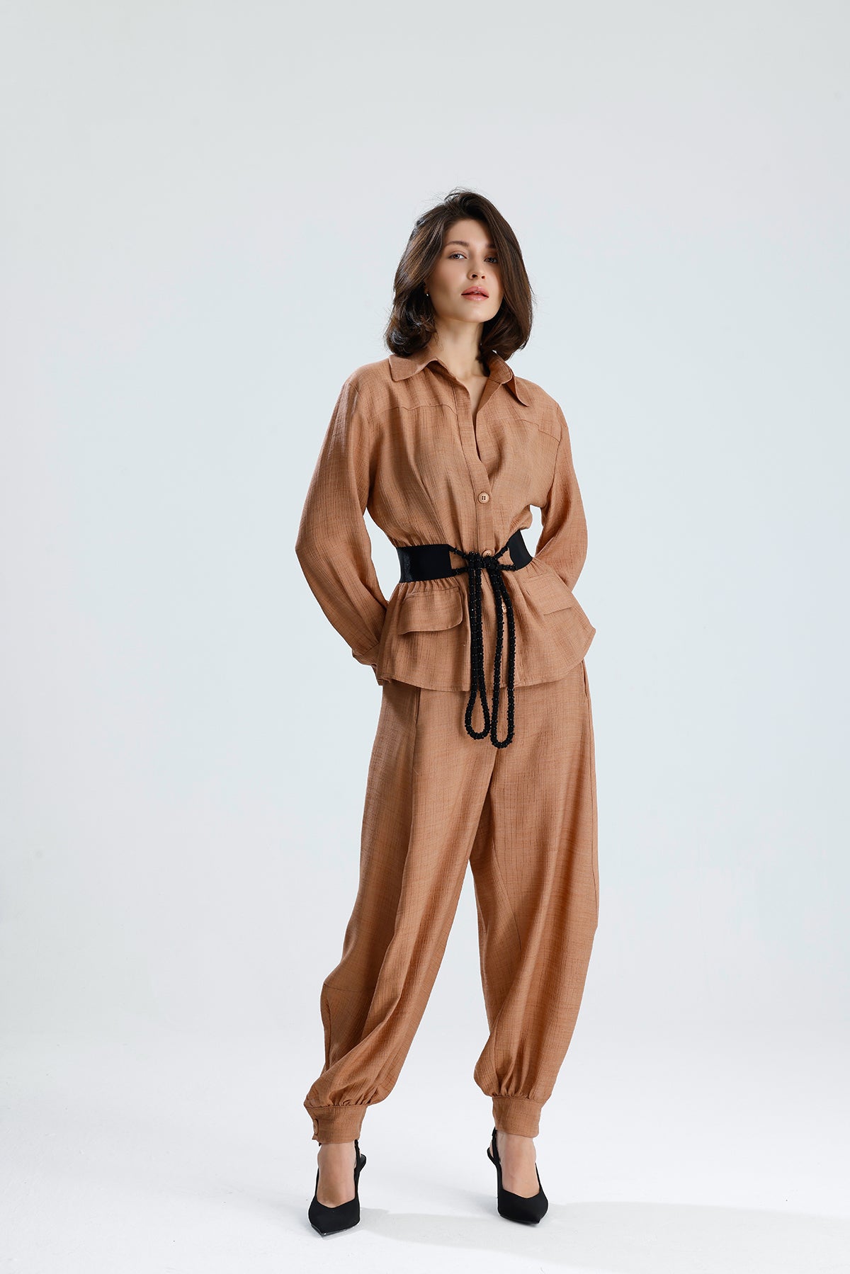 Warm Sand Utility Set