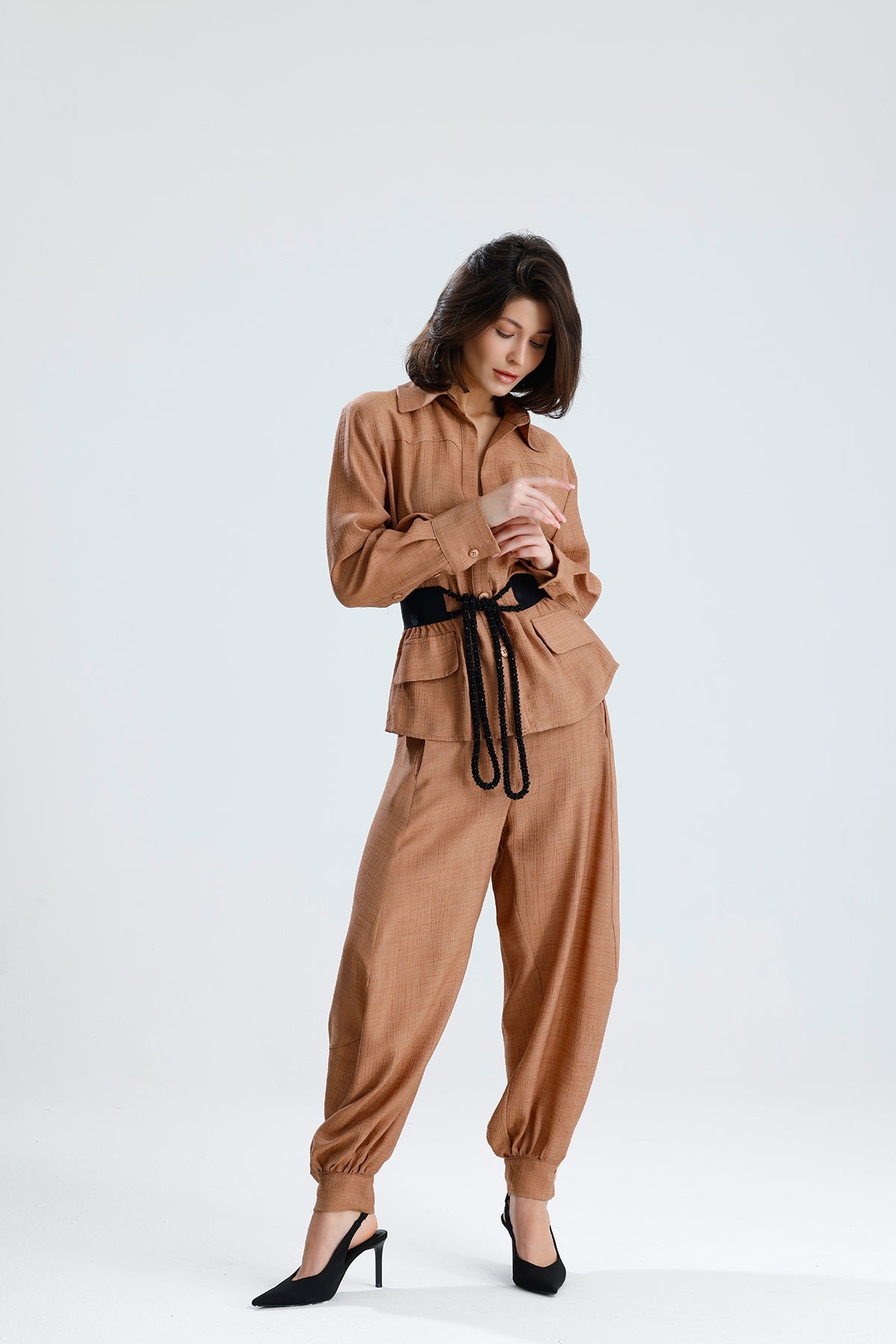 Warm Sand Utility Set