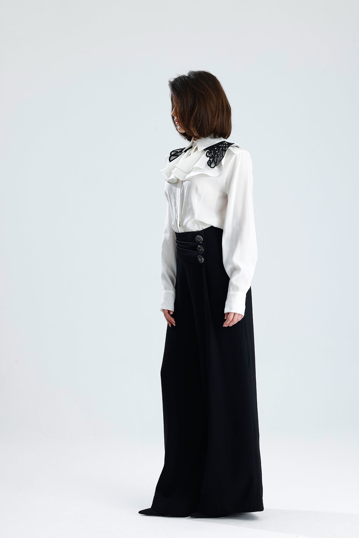 White Embellished Collar Ruffle Blouse