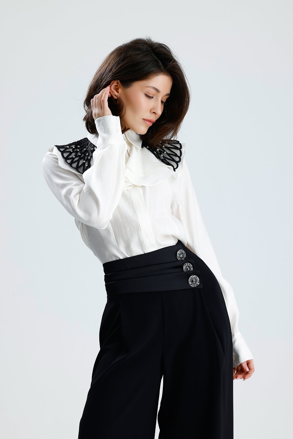 White Embellished Collar Ruffle Blouse